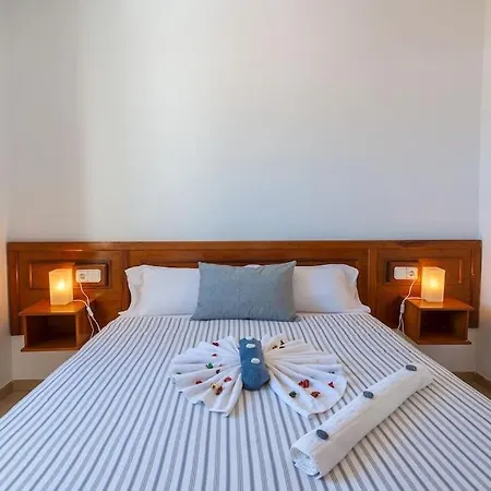 Apto. Con Vistas Al Mar Naturistas Y Nudistas